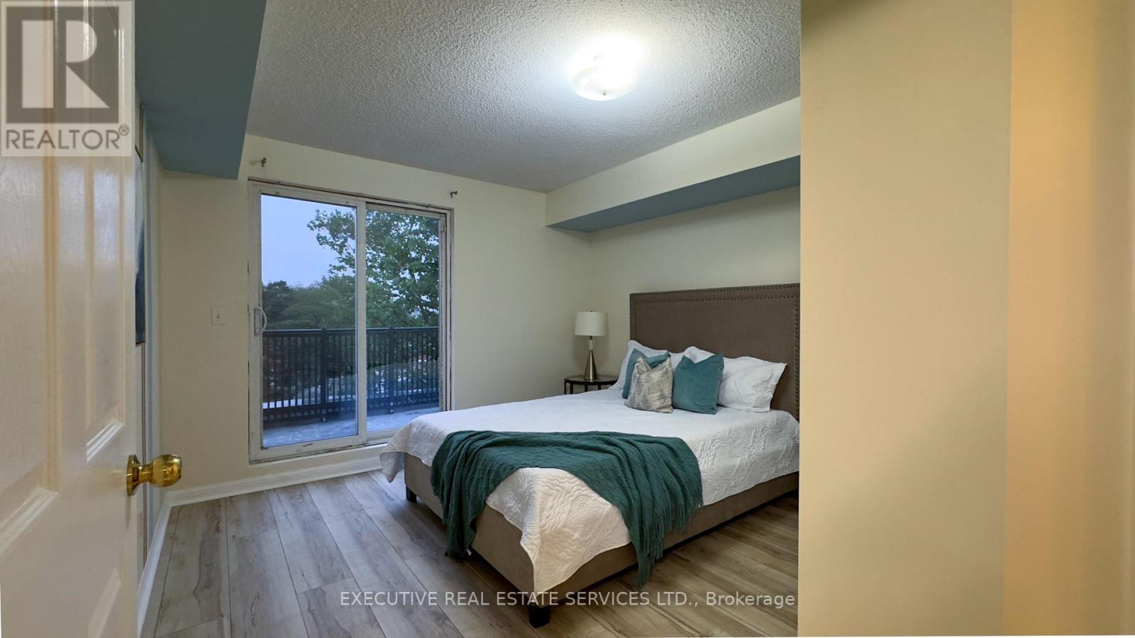 2101 - 3045 Finch Avenue W, Toronto, Ontario  M9M 0A5 - Photo 17 - W12331312