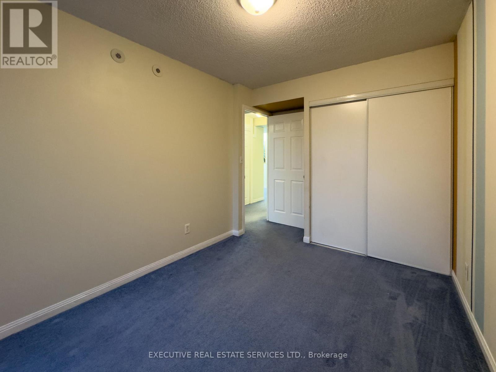 2101 - 3045 Finch Avenue W, Toronto, Ontario  M9M 0A5 - Photo 23 - W12331312