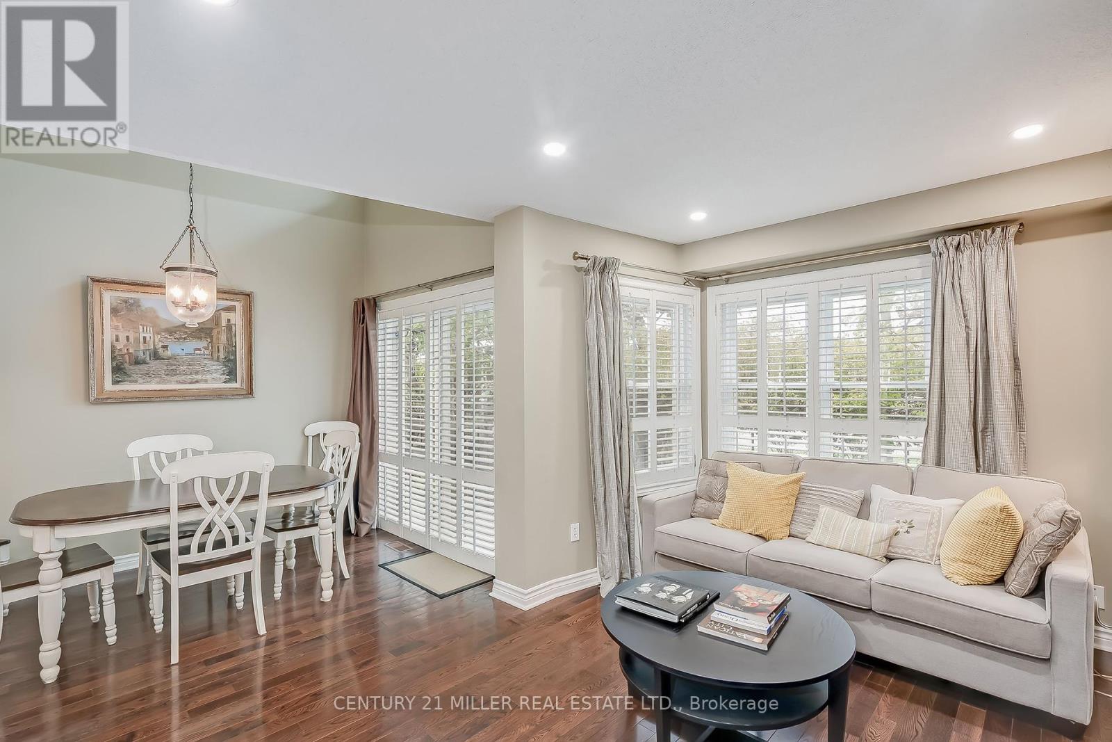 87 - 1240 Westview Terrace, Oakville, Ontario  L6M 3M4 - Photo 7 - W12331313