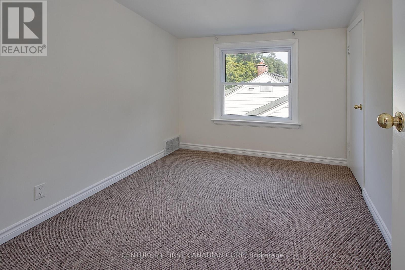 459 Riverside Drive, London North, Ontario  N5V 4Y8 - Photo 14 - X12331272