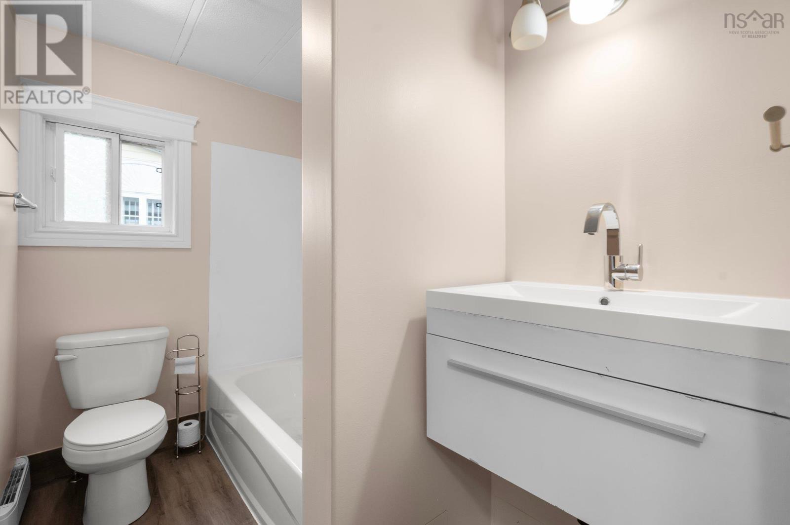 37 Bridget Avenue, Halifax, Nova Scotia  B3R 1H8 - Photo 17 - 202517120