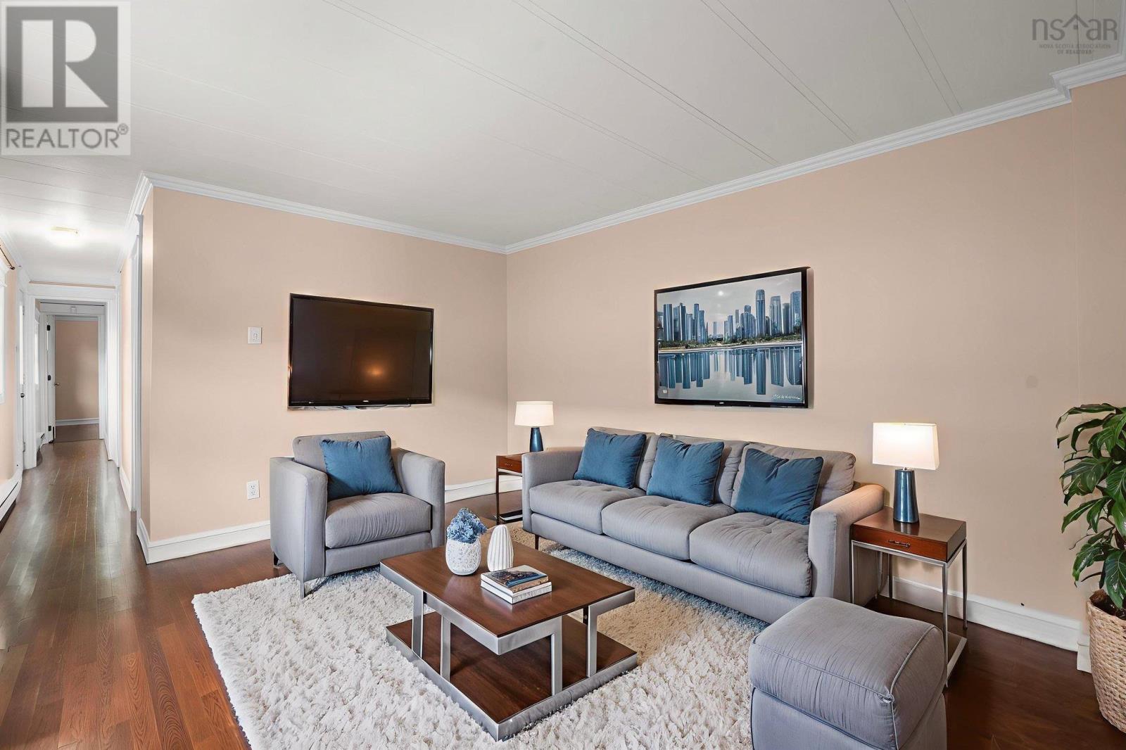 37 Bridget Avenue, Halifax, Nova Scotia  B3R 1H8 - Photo 2 - 202517120