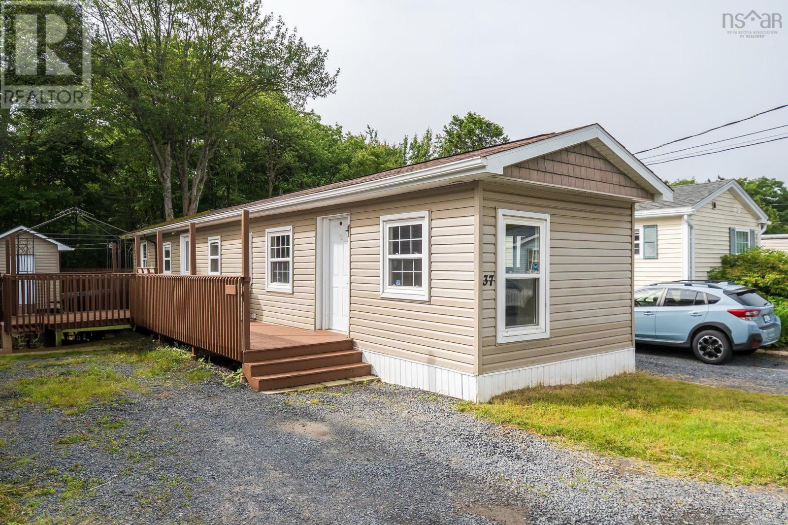 37 Bridget Avenue, Halifax, Nova Scotia  B3R 1H8 - Photo 24 - 202517120