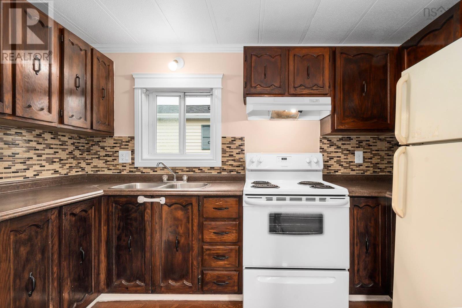 37 Bridget Avenue, Halifax, Nova Scotia  B3R 1H8 - Photo 8 - 202517120