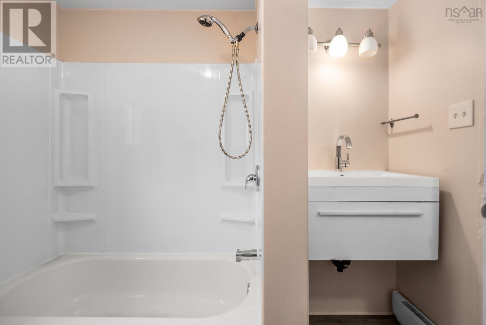 37 Bridget Avenue, Halifax, Nova Scotia  B3R 1H8 - Photo 18 - 202517120