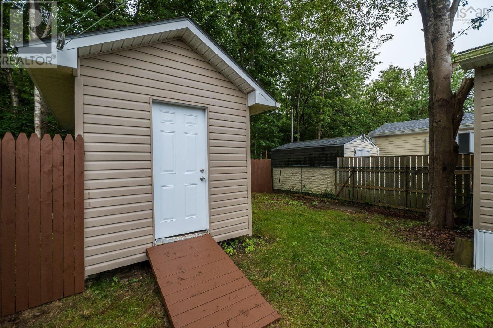 37 Bridget Avenue, Halifax, Nova Scotia  B3R 1H8 - Photo 27 - 202517120