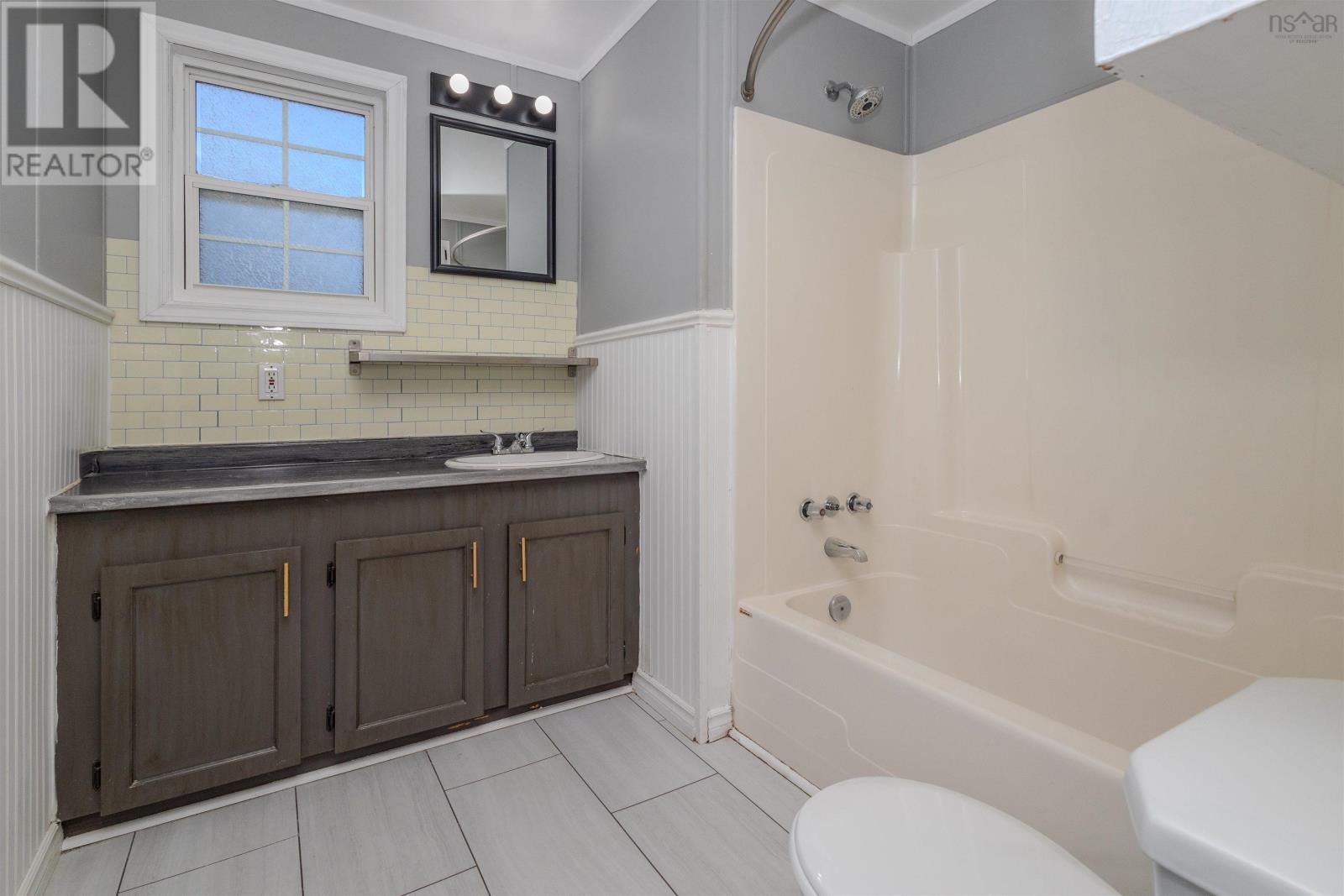 7 Fortune Street, Scotchtown, Nova Scotia  B1H 4M1 - Photo 19 - 202519868