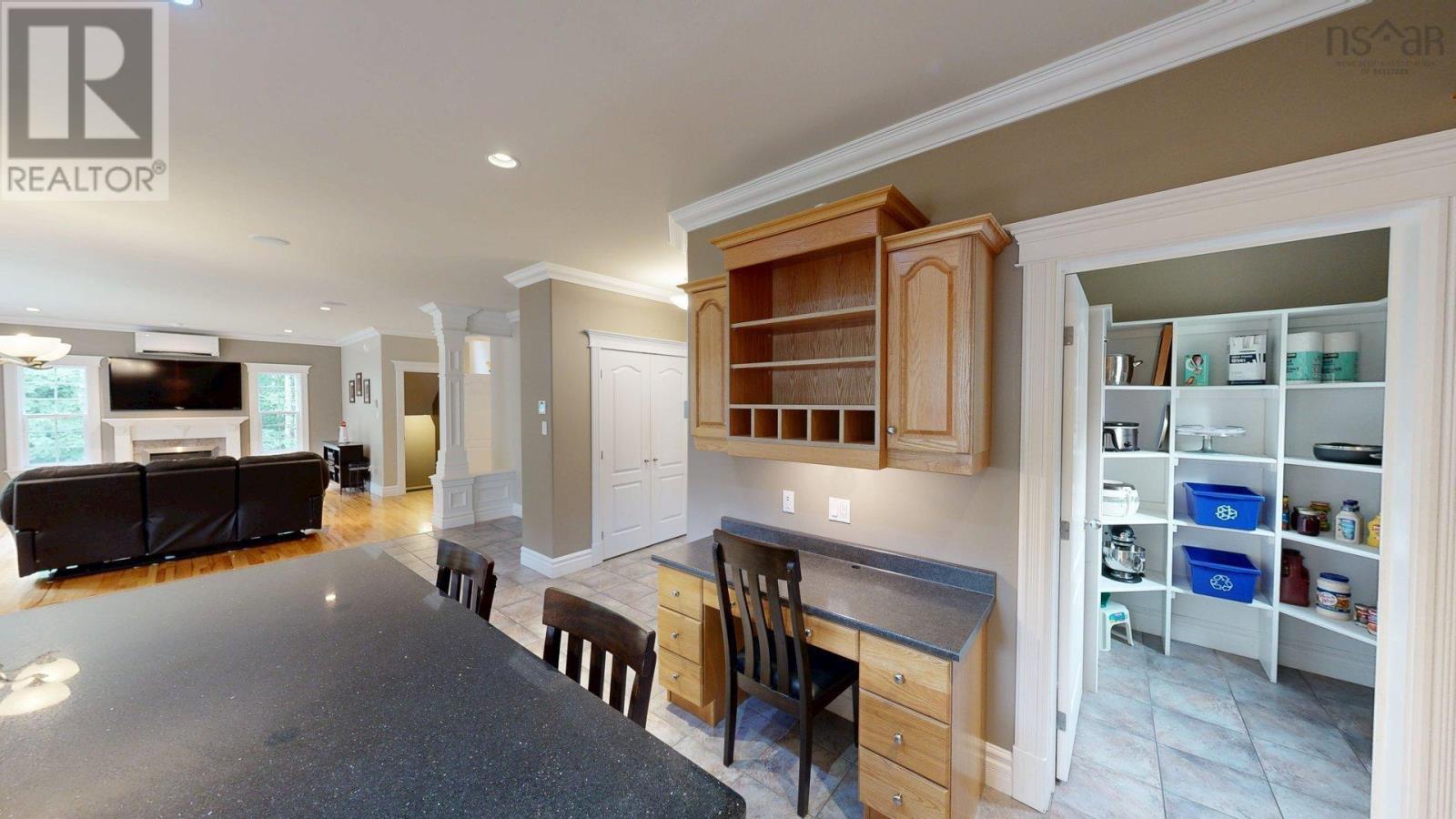 1387 Elise Victoria Drive, Windsor Junction, Nova Scotia  B2T 1V3 - Photo 4 - 202519986