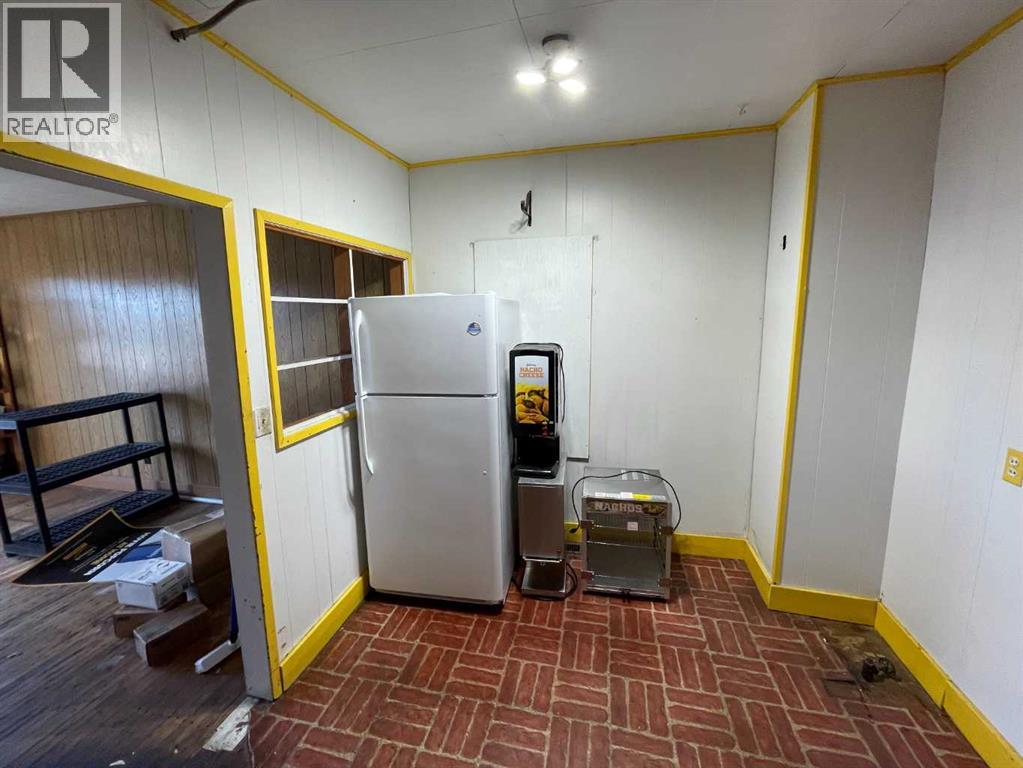 131 2 Street W, Brooks, Alberta  T1R 1C5 - Photo 12 - A2246629