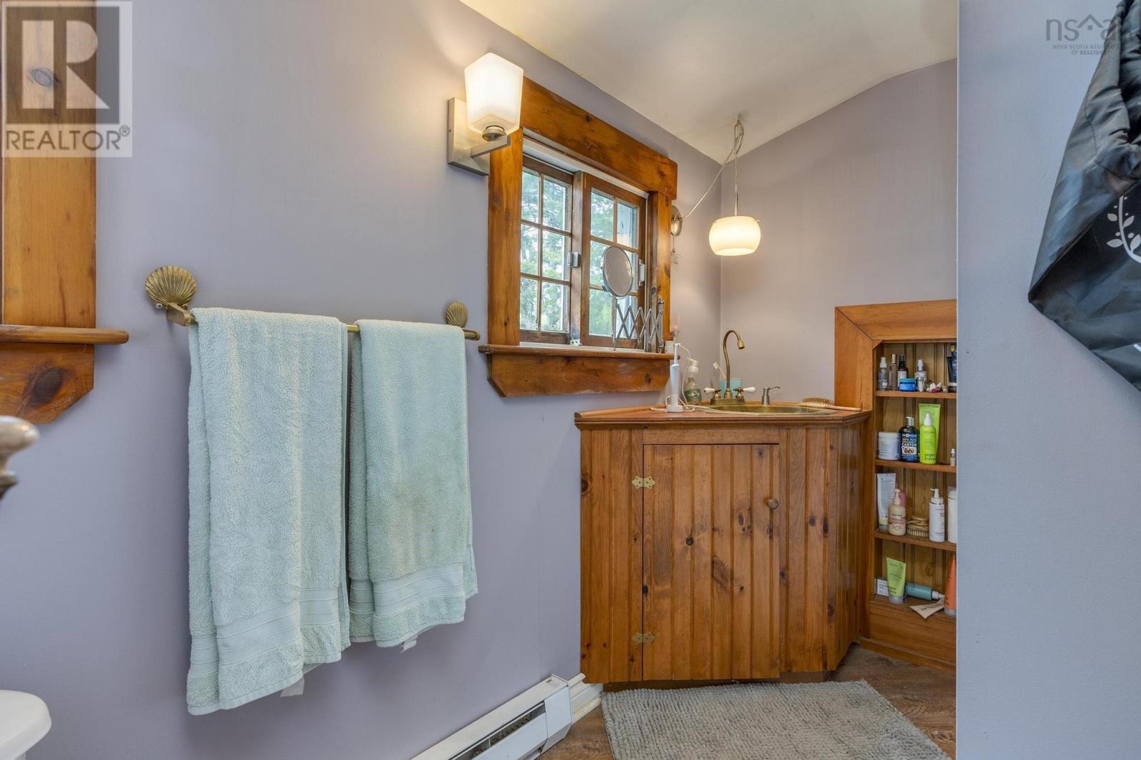 836 Main Street, Mahone Bay, Nova Scotia  B0J 2E0 - Photo 46 - 202514470