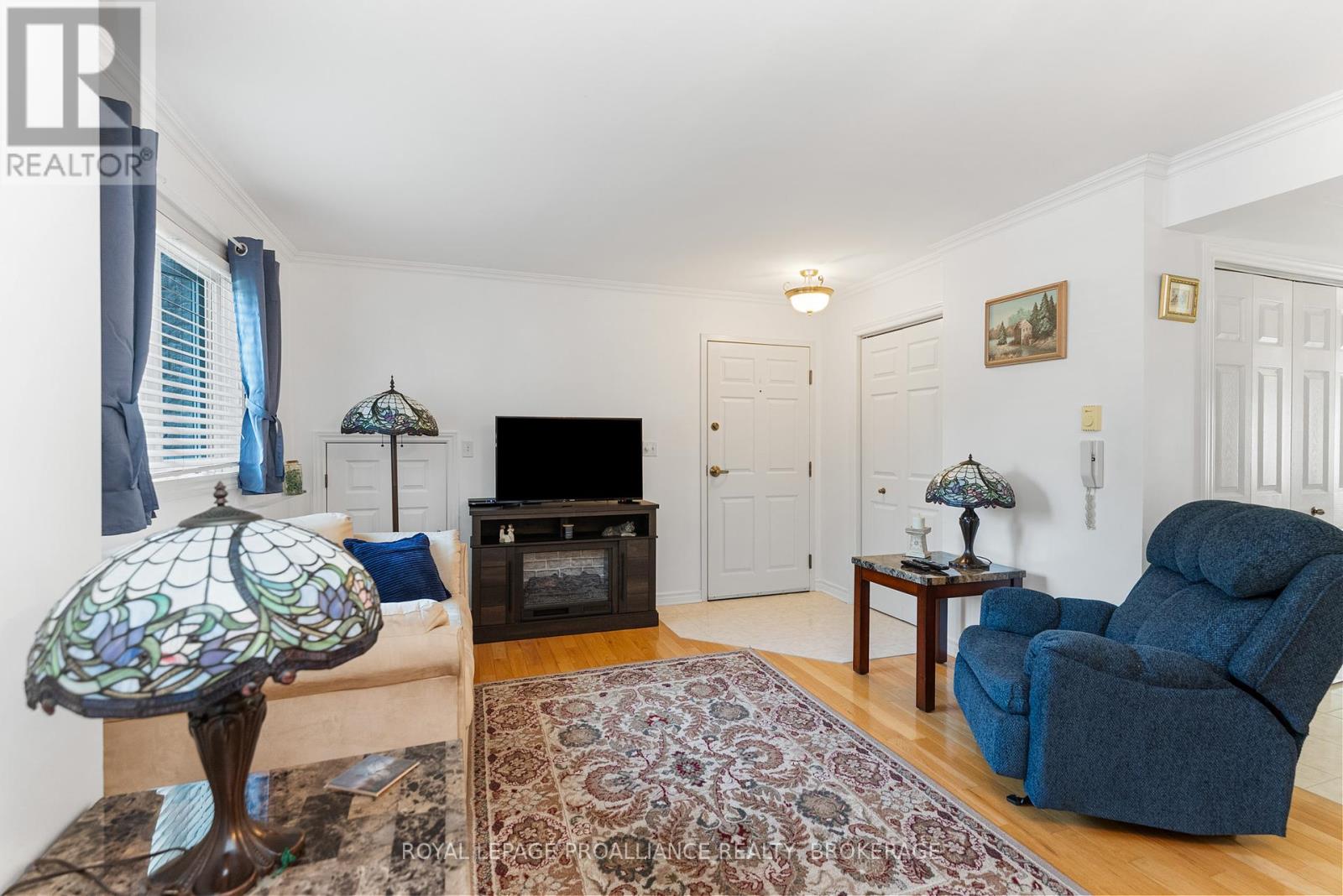 1102 - 237 Oak Street, Gananoque, Ontario  K7G 2R5 - Photo 6 - X12331415