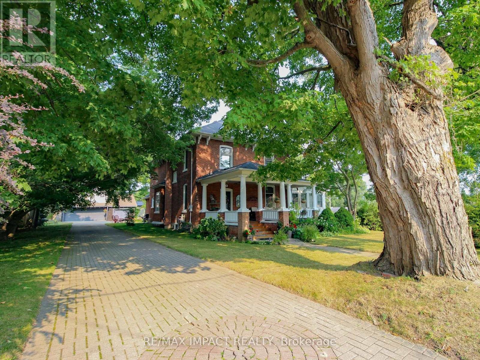 33 Division Street, Cramahe (Colborne), Ontario  K0K 1S0 - Photo 4 - X12331426