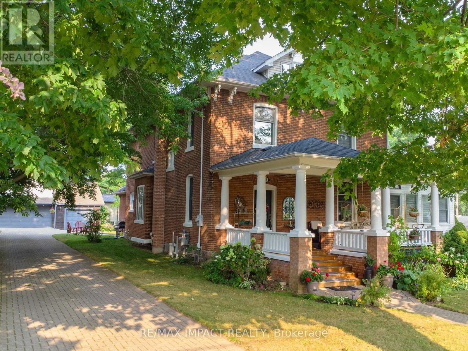 33 Division Street, Cramahe (Colborne), Ontario  K0K 1S0 - Photo 7 - X12331426