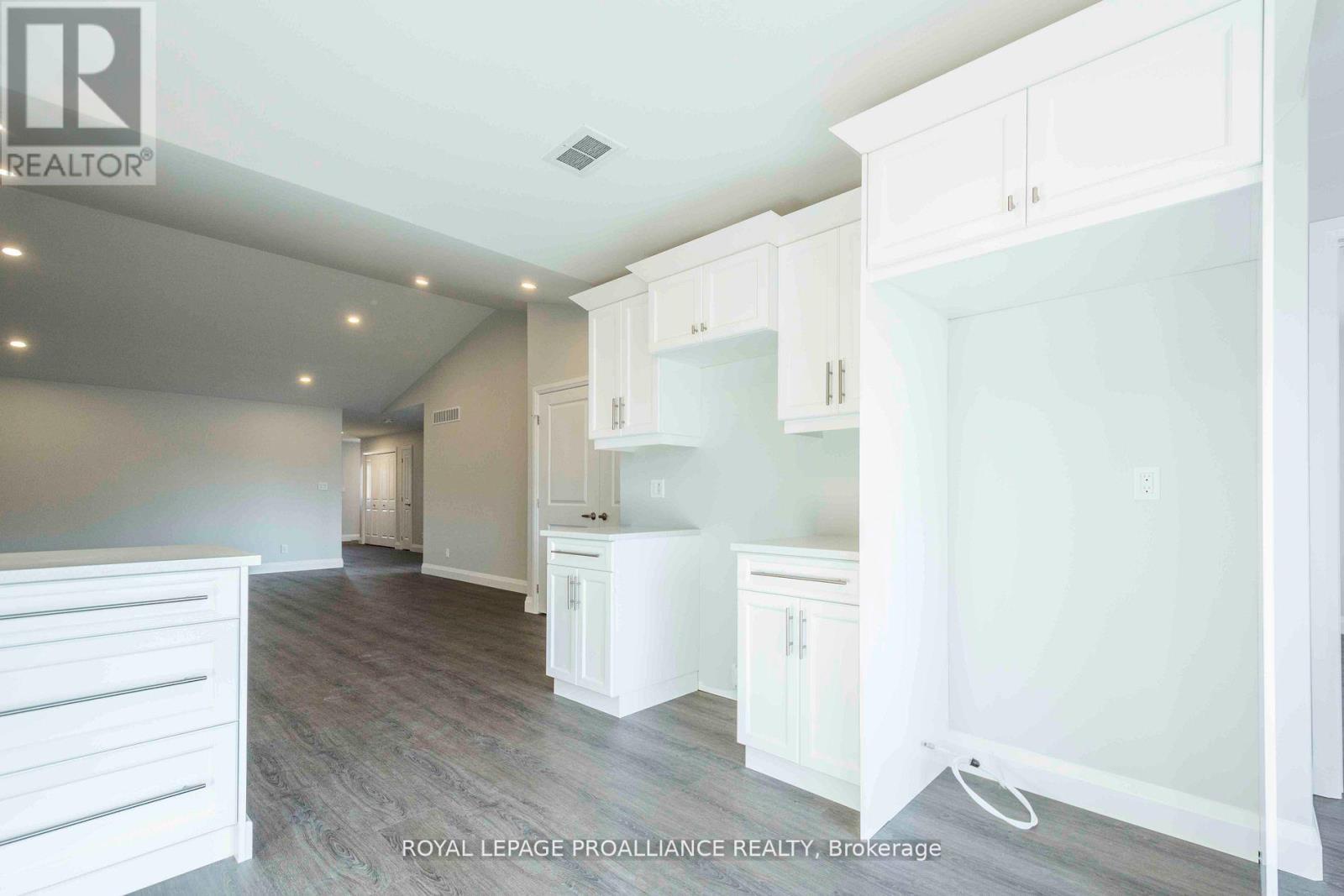 16 Clayton John Avenue, Brighton, Ontario  K0K 1H0 - Photo 9 - X12331511