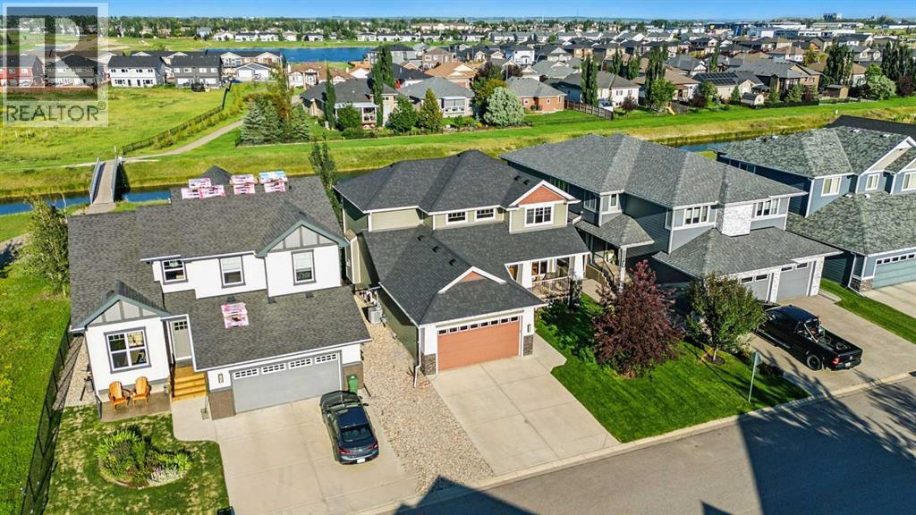 Property at 149 Wildrose Crescent image 2