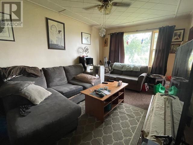 424 & 428 Government St, Dryden, Ontario  P8N 2P5 - Photo 3 - TB250851