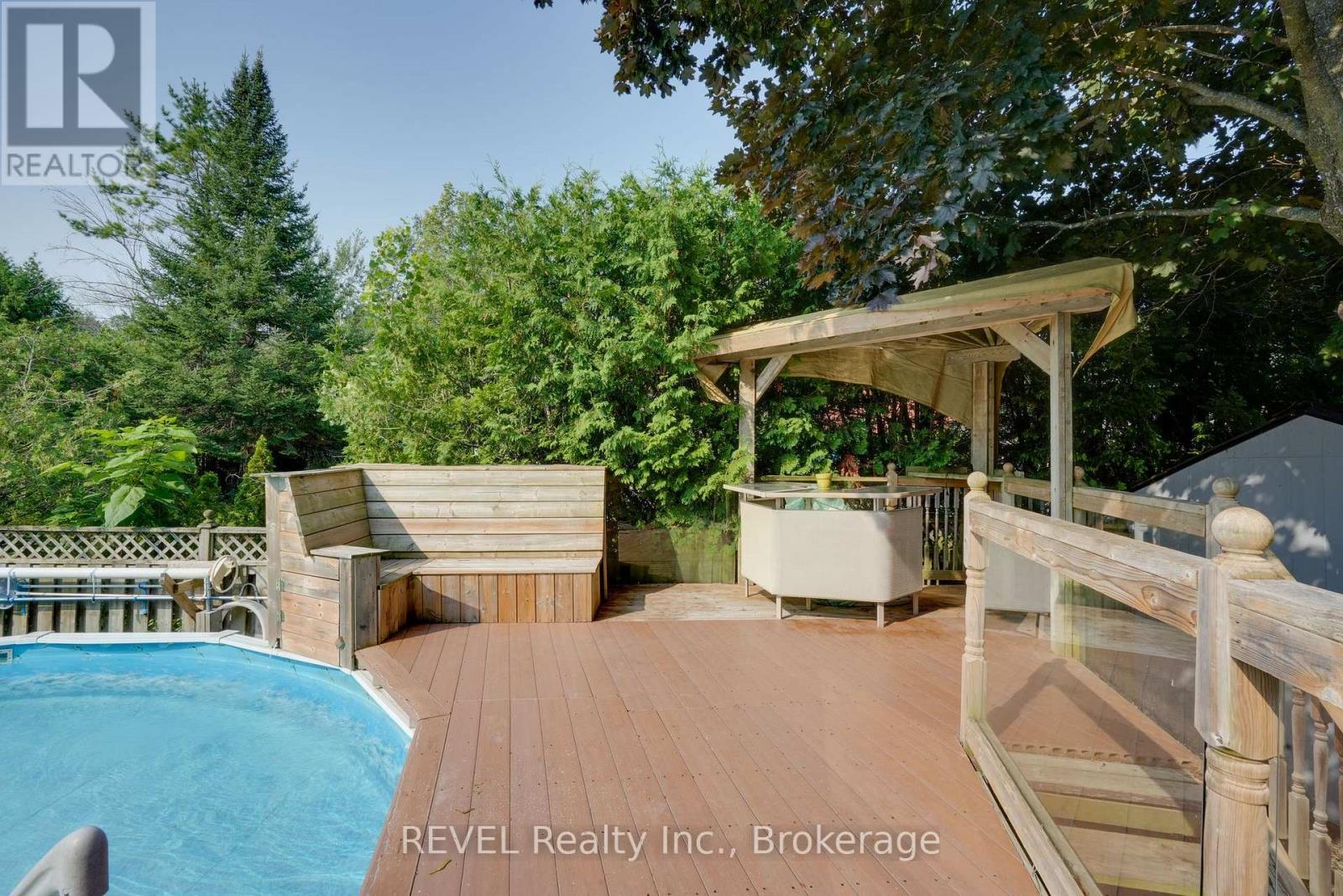 77 Bay Street, Tay, Ontario  L0K 2A0 - Photo 43 - S12331522