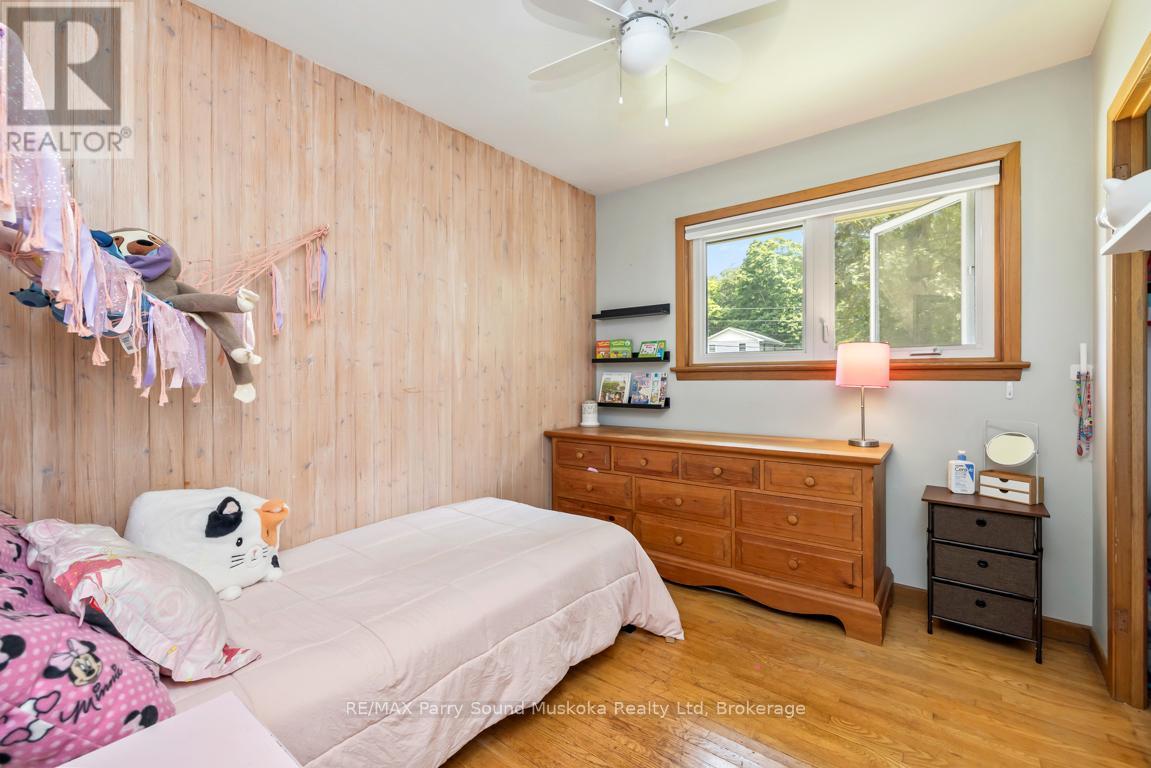 20 Sandy Plains Road, Seguin, Ontario  P2A 2W8 - Photo 25 - X12331471