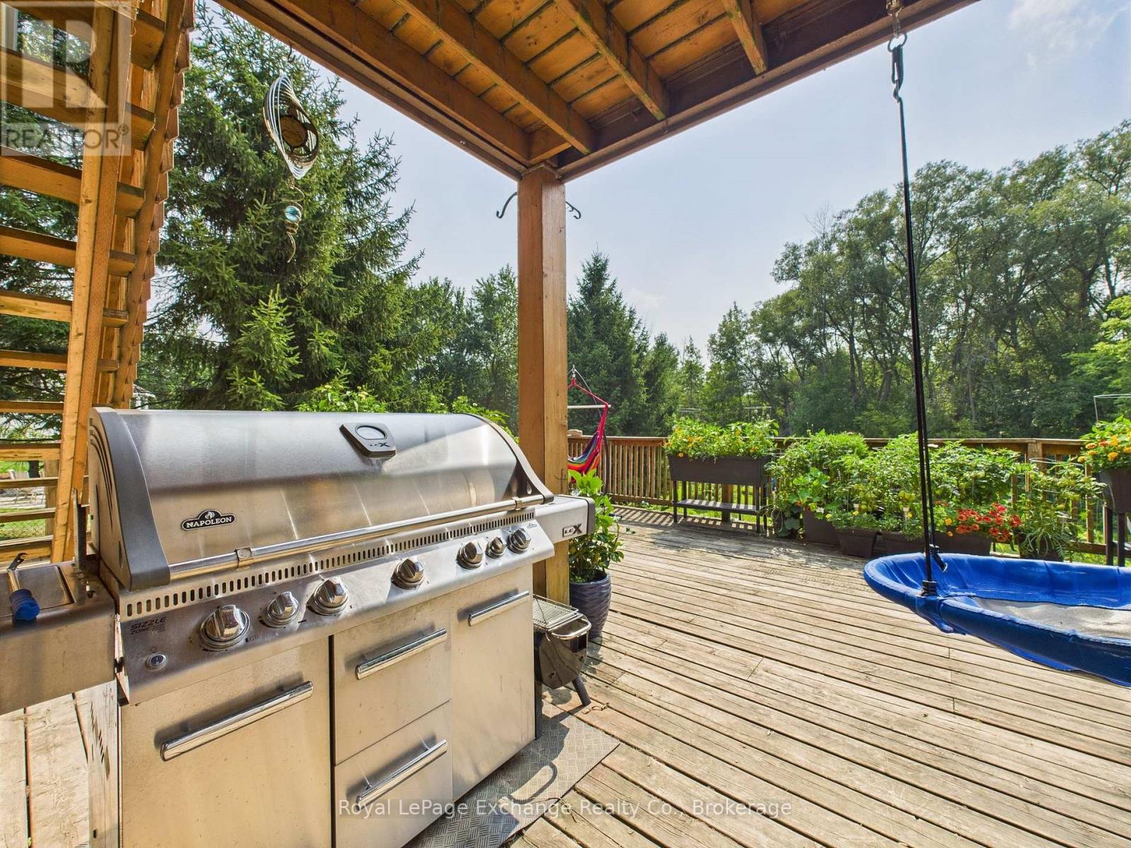 176 Diagonal Road, North Huron, Ontario  N0G 2W0 - Photo 34 - X12331519