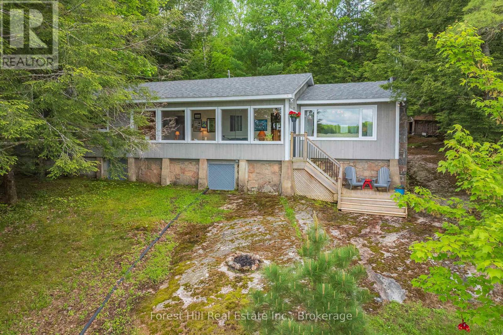 1274 Shoe Lake Road, Lake Of Bays, Ontario  P0A 1E0 - Photo 14 - X12331528