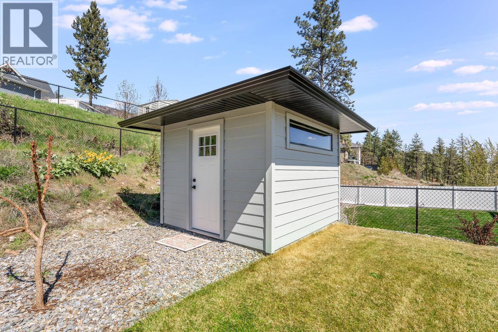 2834 Canyon Crest Drive West Kelowna Photo 11