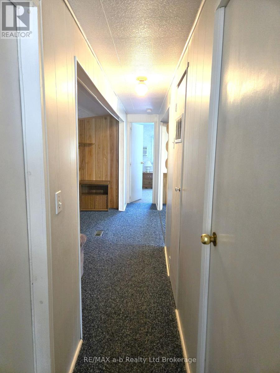 8 Third Street, Norfolk (Courtland), Ontario  N4B 2W6 - Photo 17 - X12331445