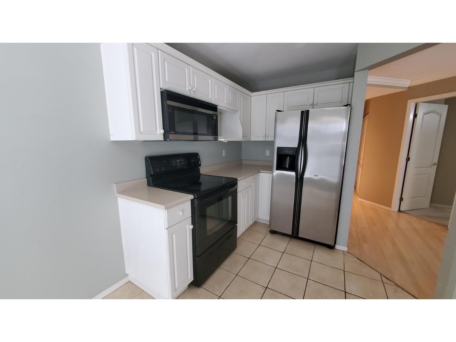 204 32075 George Ferguson Way, Abbotsford, British Columbia  V2T 2K7 - Photo 6 - R3033253