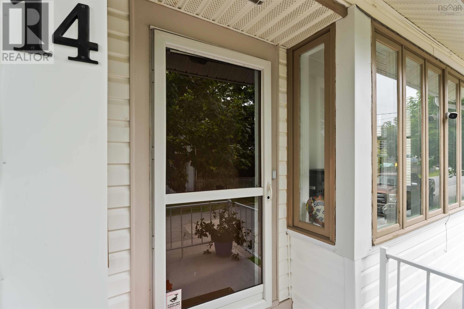 14 Ryerson Court, Yarmouth, Nova Scotia  B5A 1V6 - Photo 5 - 202519947