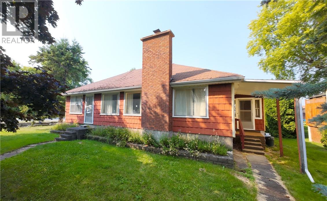 Property at 40 ROBINSON Street W image 1