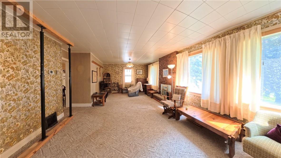 40 Robinson Street W, Little Current, Ontario  P0P 1K0 - Photo 13 - 2123825
