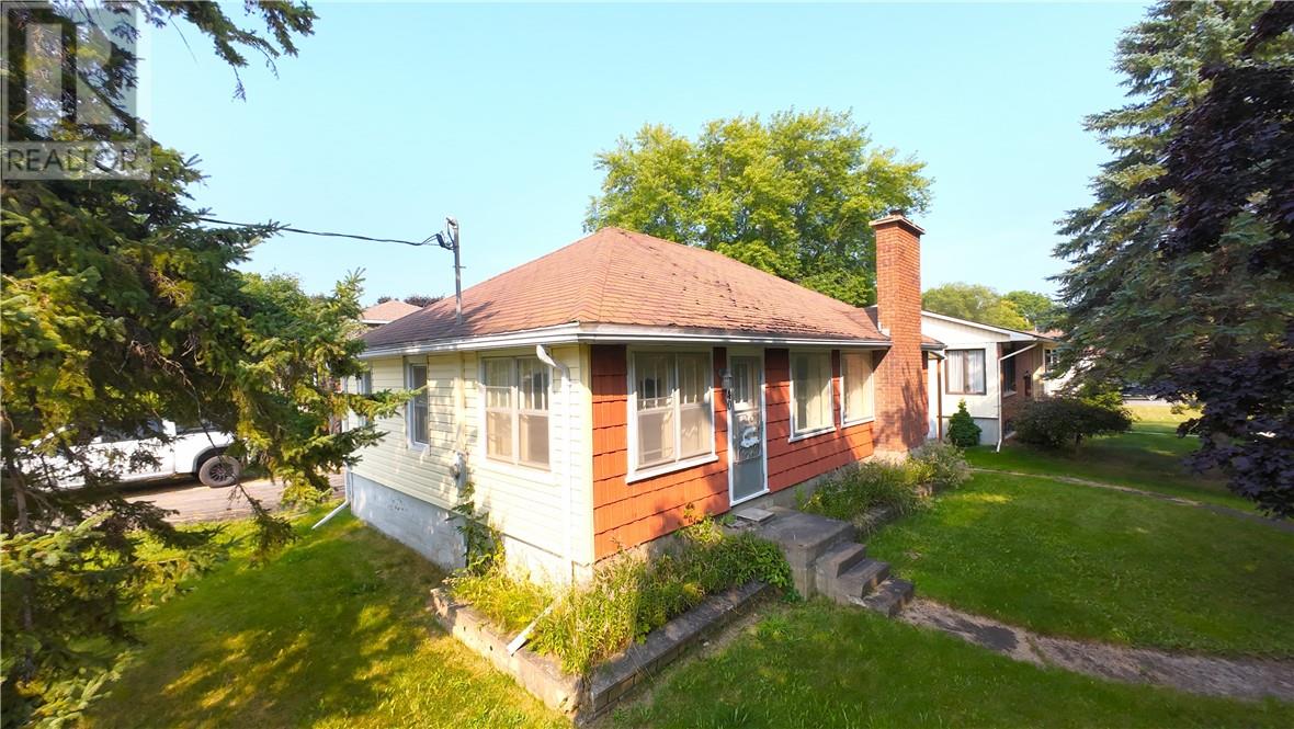 40 Robinson Street W, Little Current, Ontario  P0P 1K0 - Photo 28 - 2123825