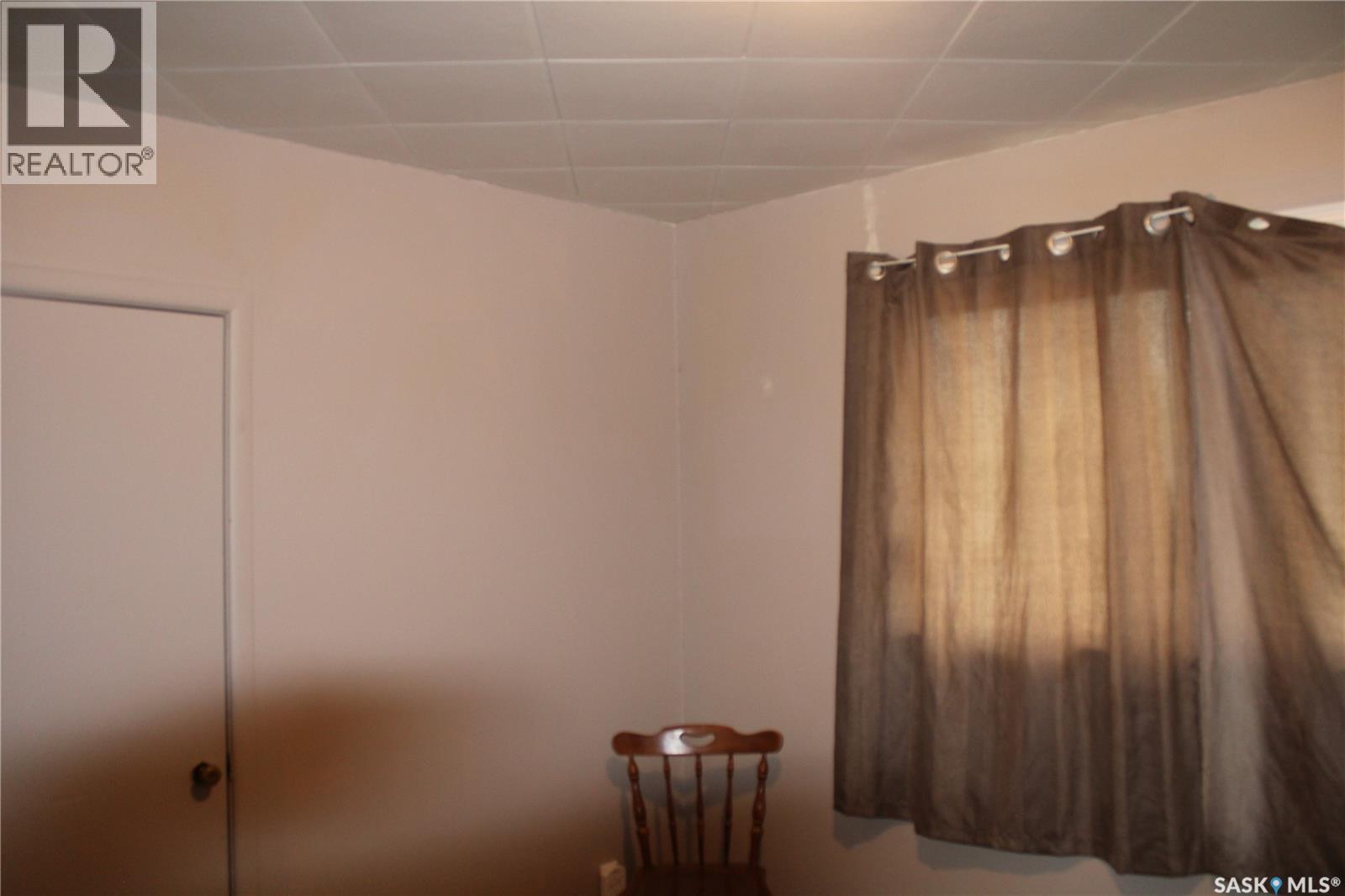 711 Yorkton Avenue, Theodore, Saskatchewan  S0A 4C0 - Photo 11 - SK015011