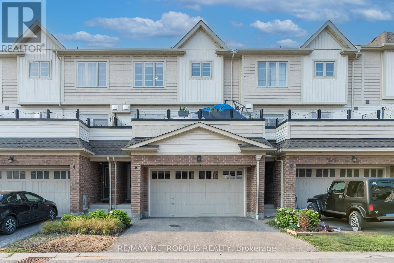Property at 6 CORNERSIDE WAY image 4