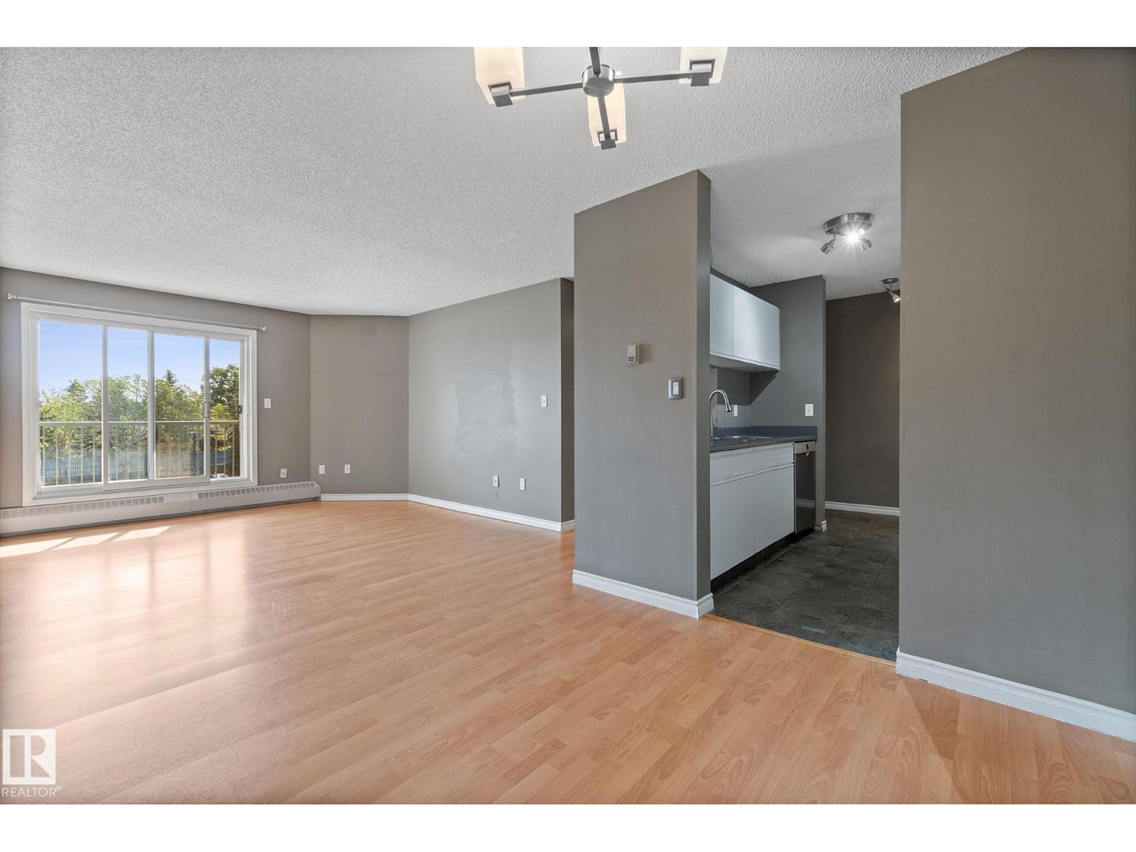 Property at #304 2508 50 ST NW image 2