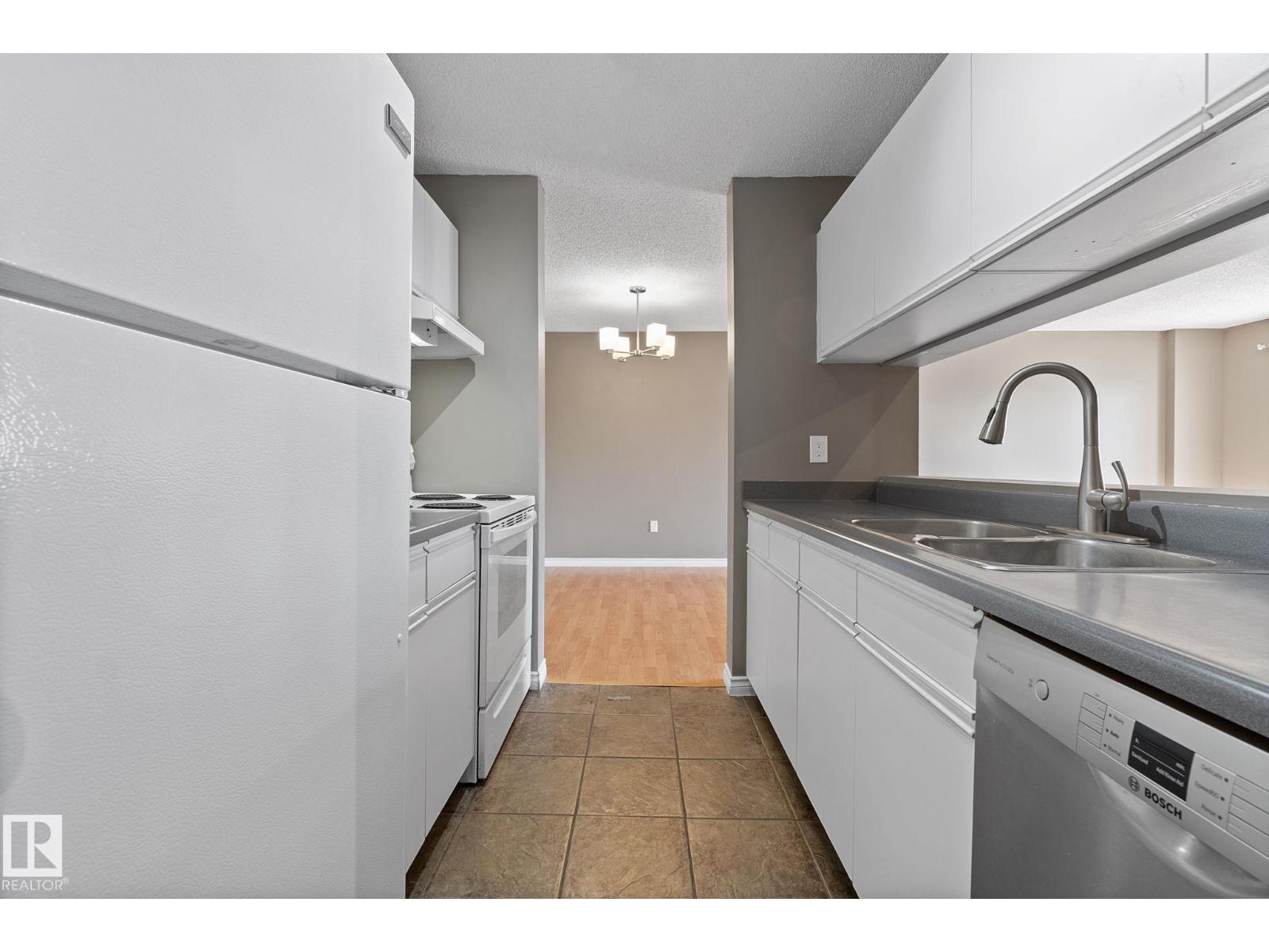 Property at #304 2508 50 ST NW image 4