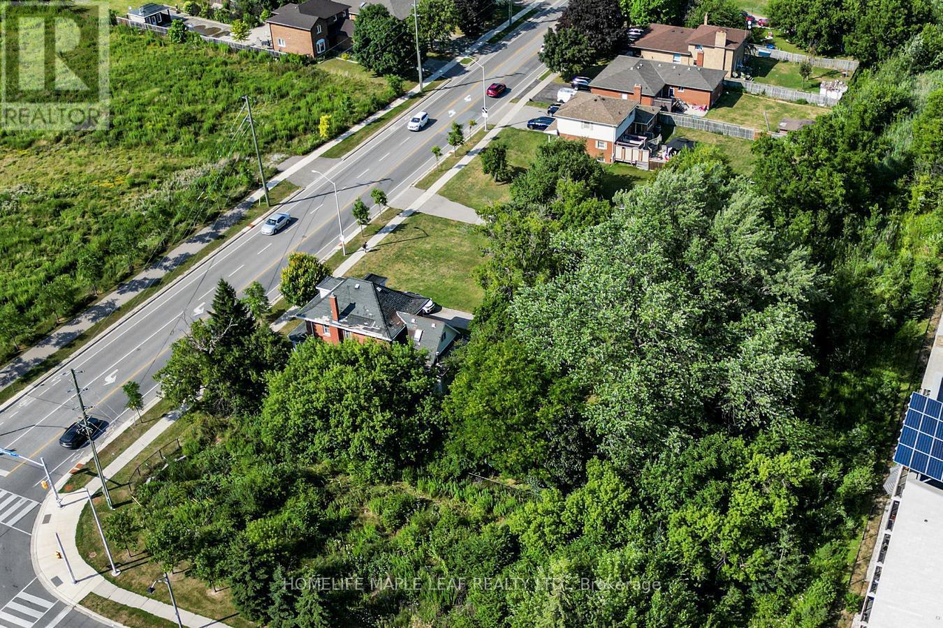 6830 Main Street W, Milton (Sc Scott), Ontario  L9T 7Z4 - Photo 4 - W12331408