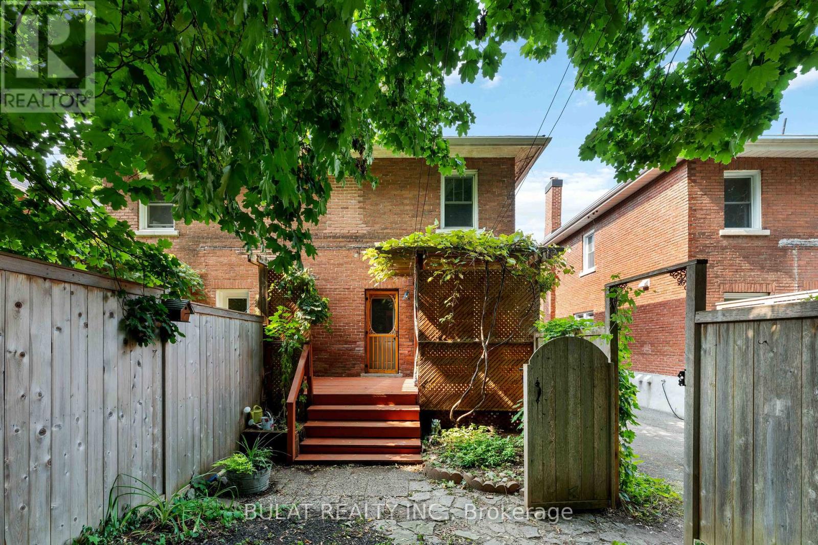 16 Foster Street, Ottawa, Ontario  K1Y 3J4 - Photo 27 - X12331570