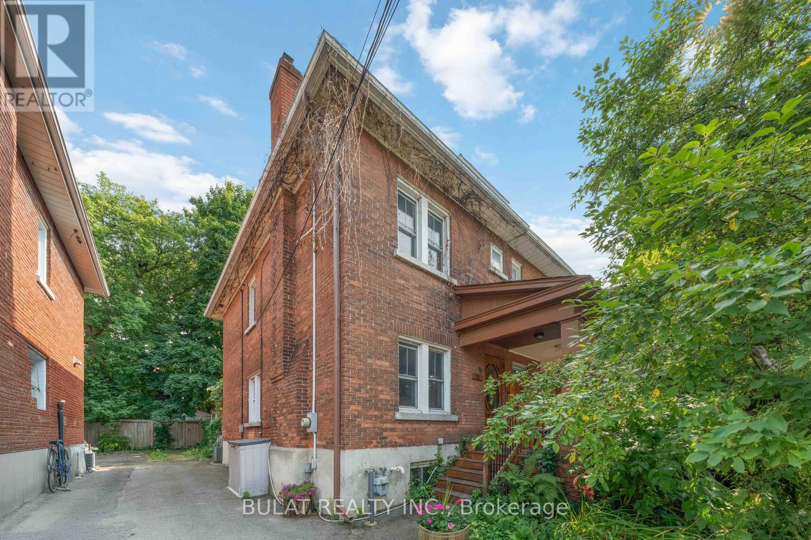 Property at 16 FOSTER STREET image 4