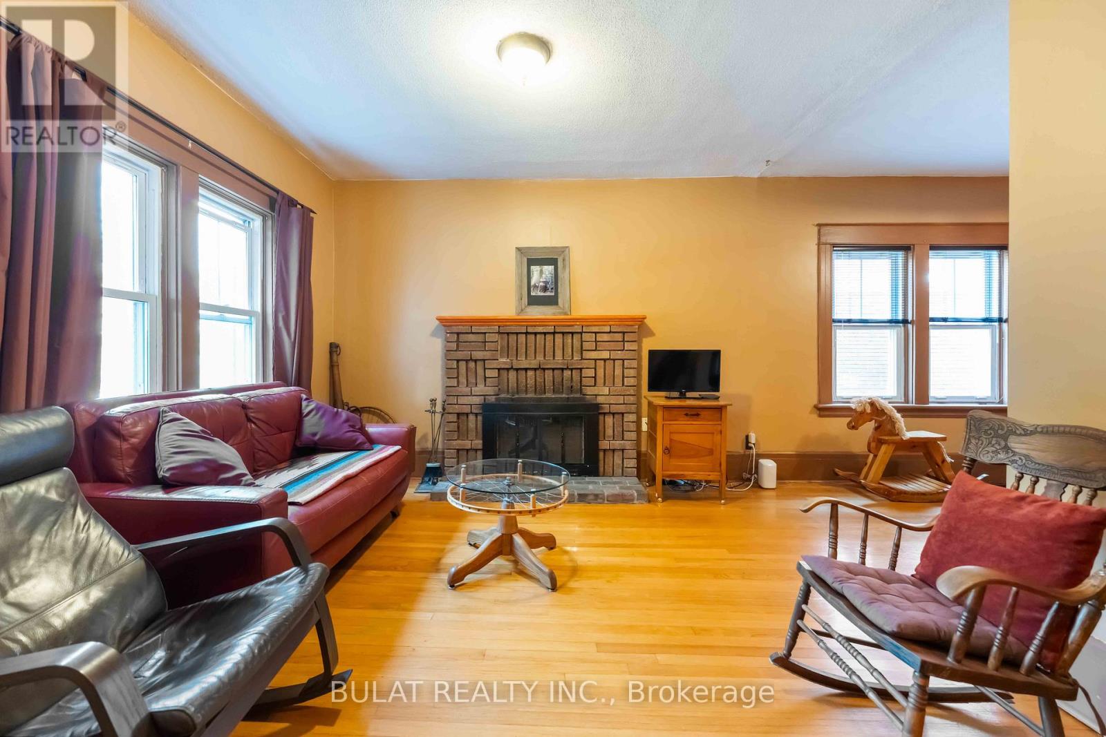 16 Foster Street, Ottawa, Ontario  K1Y 3J4 - Photo 6 - X12331570