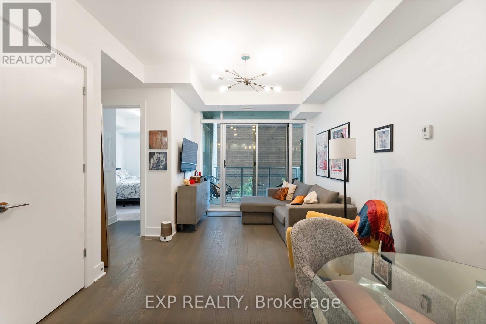206 - 255 Bay Street, Ottawa, Ontario  K1R 0C5 - Photo 10 - X12331576