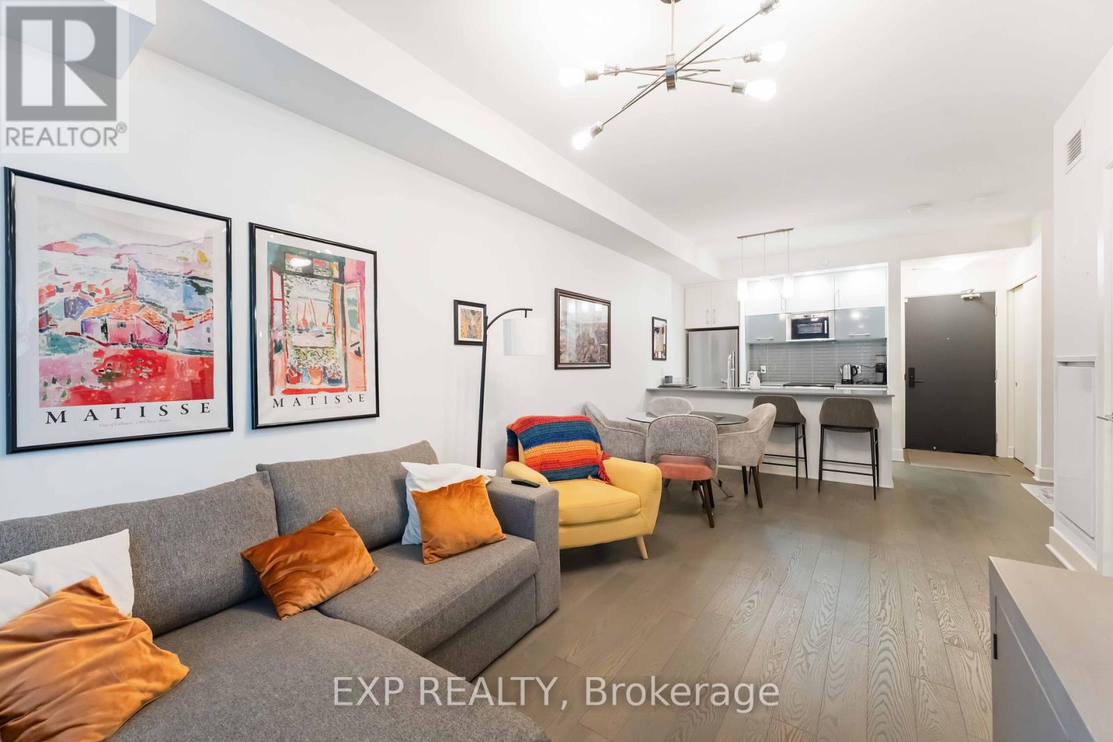 206 - 255 Bay Street, Ottawa, Ontario  K1R 0C5 - Photo 15 - X12331576