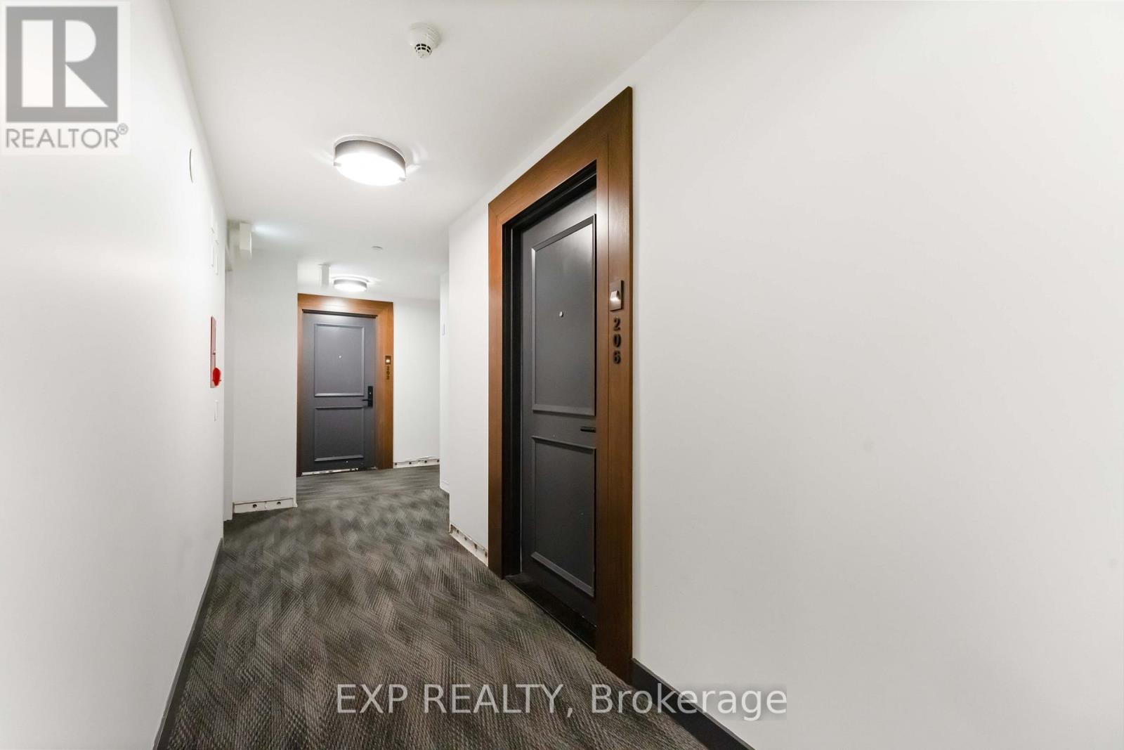 206 - 255 Bay Street, Ottawa, Ontario  K1R 0C5 - Photo 28 - X12331576