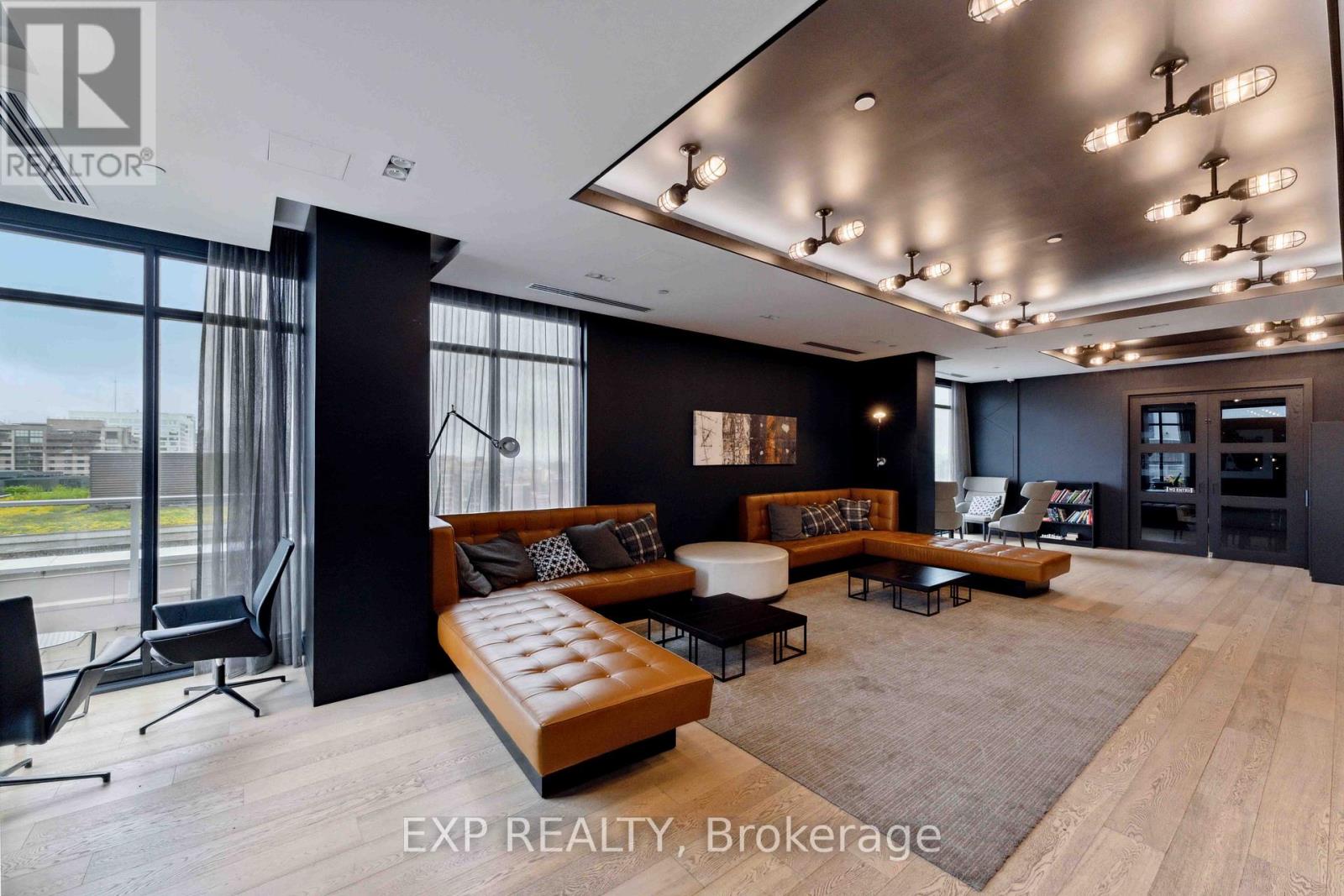 206 - 255 Bay Street, Ottawa, Ontario  K1R 0C5 - Photo 37 - X12331576