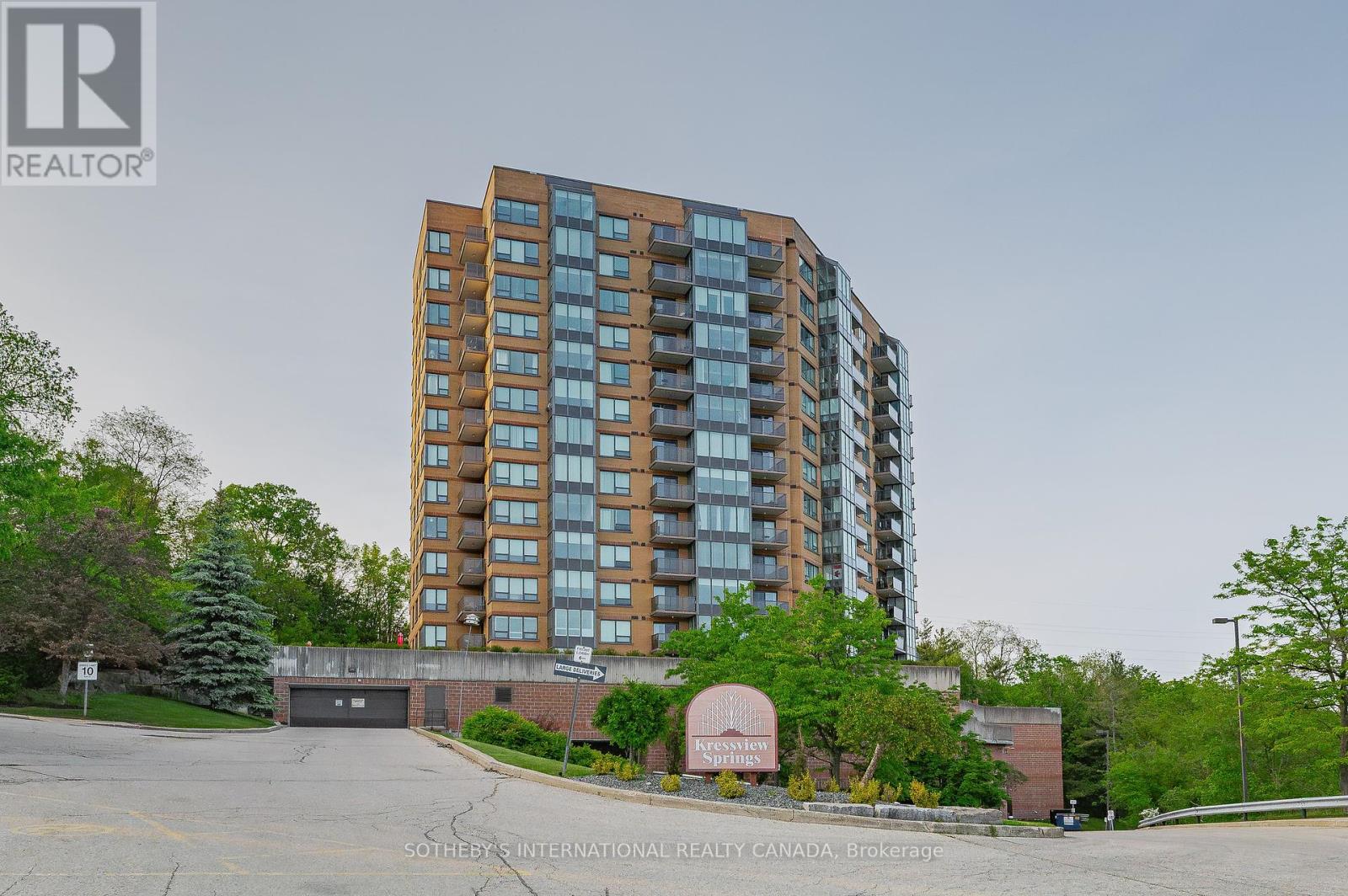 Property at 1003 - 237 KING STREET W image 1