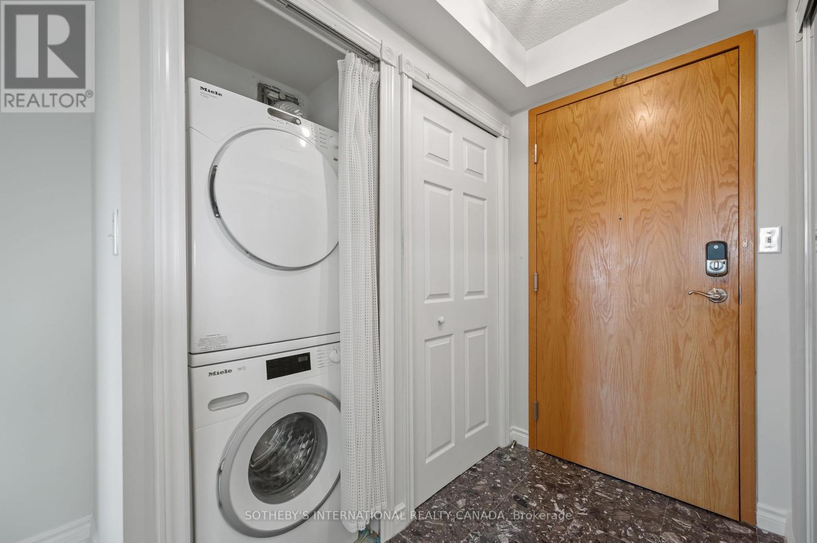 1003 - 237 King Street W, Cambridge, Ontario  N3H 5L2 - Photo 13 - X12331496