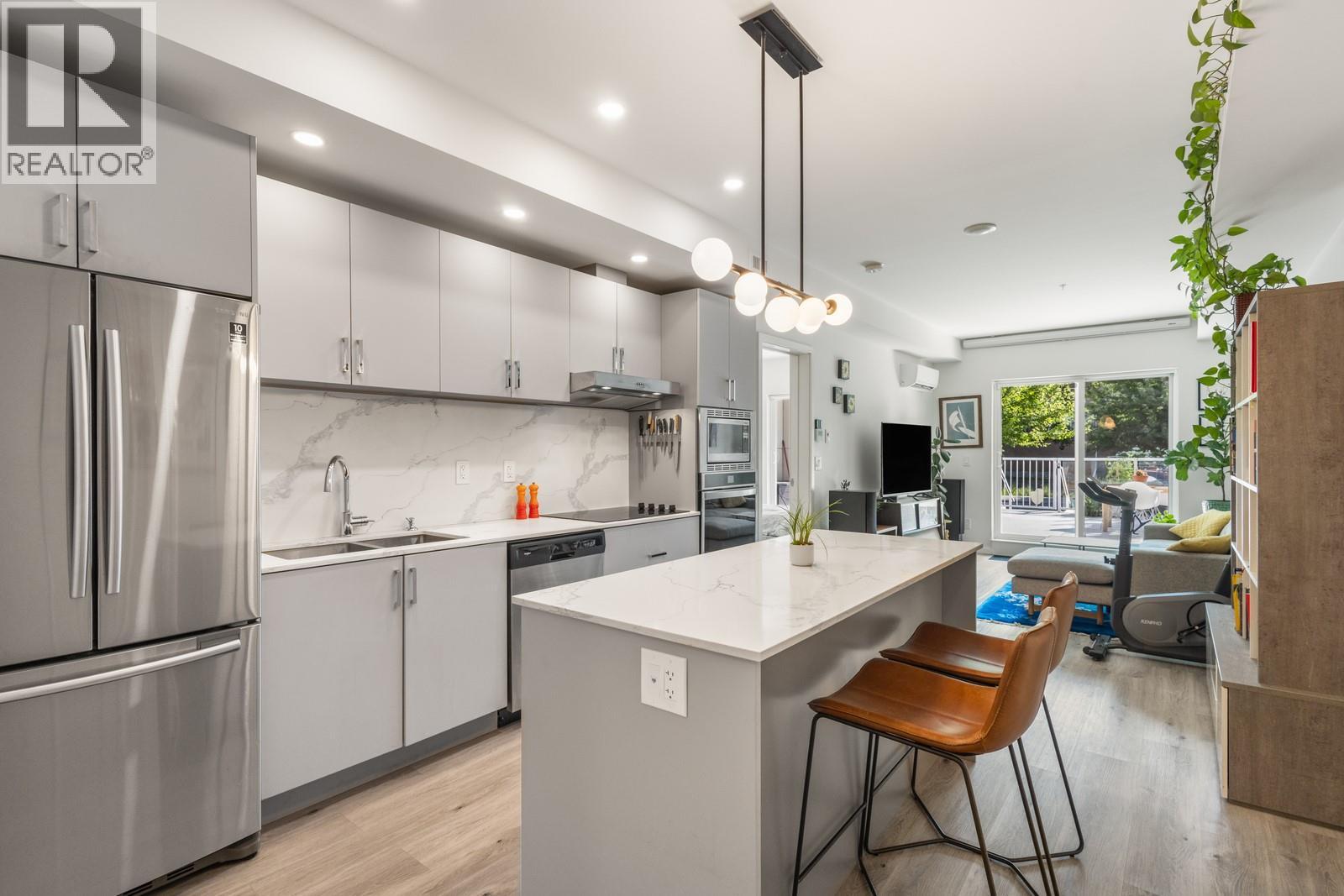 880 Saucier Avenue Unit# 108, Kelowna, British Columbia  V1Y 2Y7 - Photo 2 - 10355668