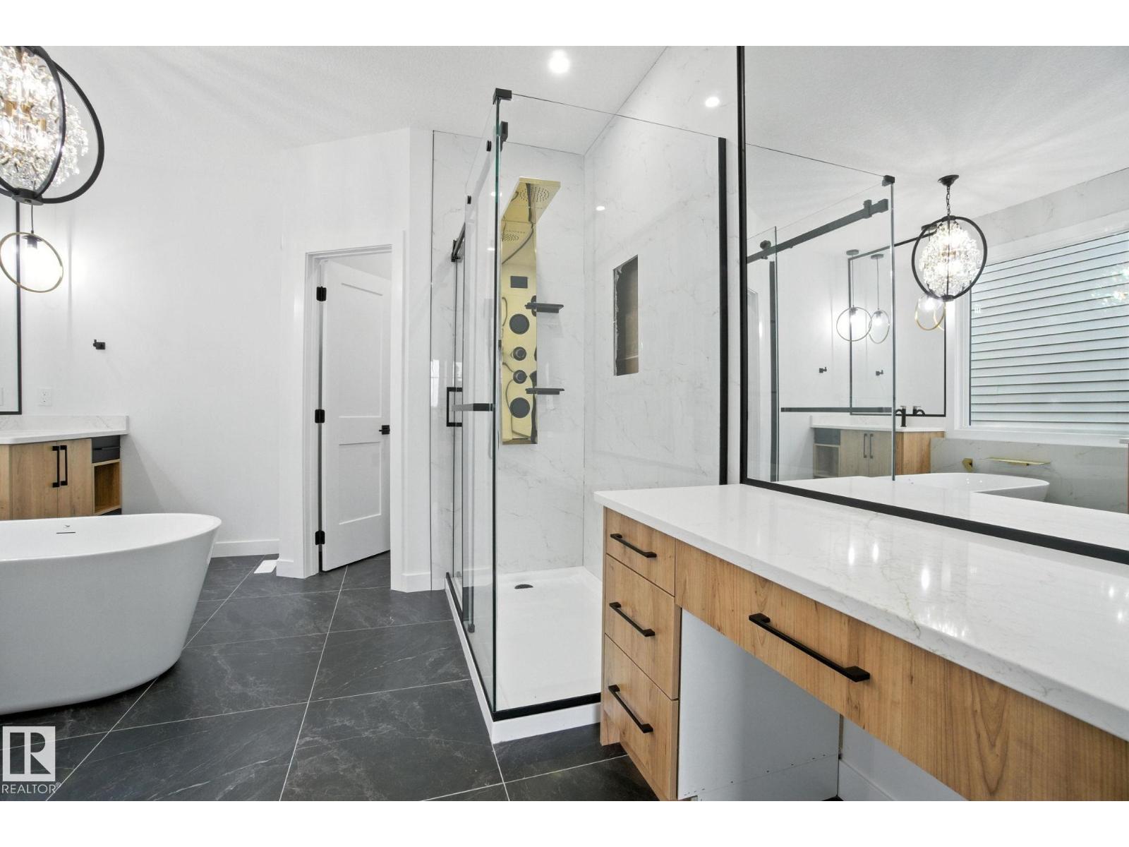 2018 Collip Cr Sw Sw, Edmonton, Alberta  T6W 5T4 - Photo 13 - E4451531
