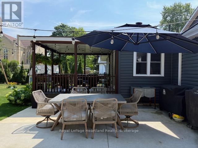 70 John Street, Huron East, Ontario  N0K 1W0 - Photo 42 - X12329761