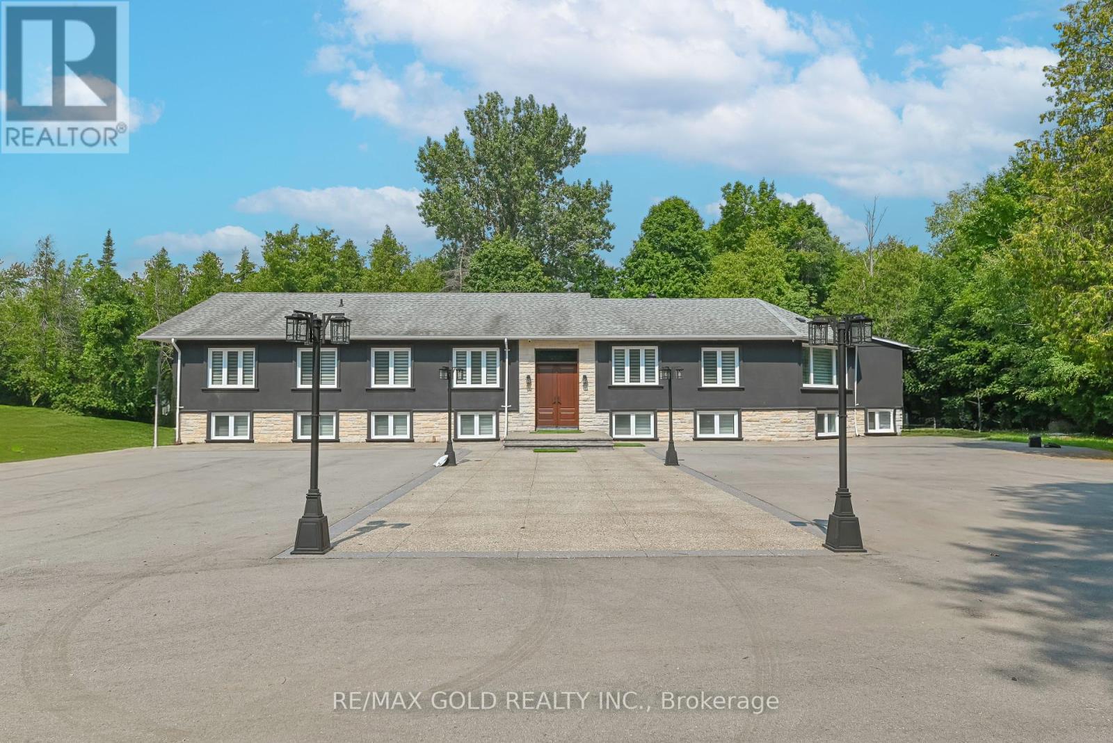 12373 Highway 7, Halton Hills, Ontario  L7G 4S4 - Photo 3 - W12328290