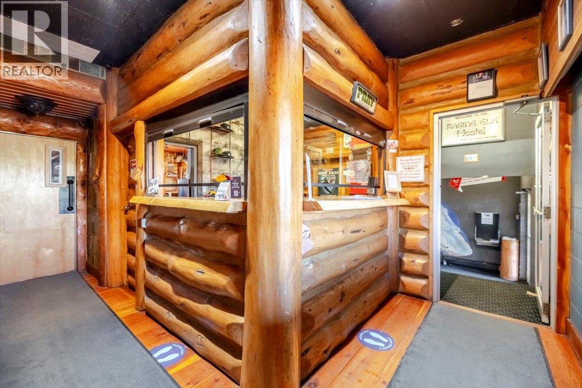 892 6th Avenue, Fernie, British Columbia  V0B 1M0 - Photo 50 - 10333468